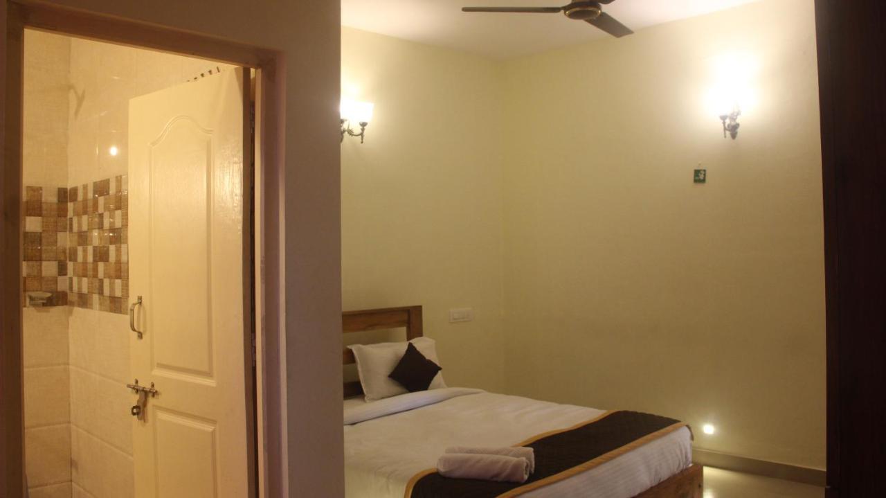 kollanoor guest house Madikeri Buitenkant foto