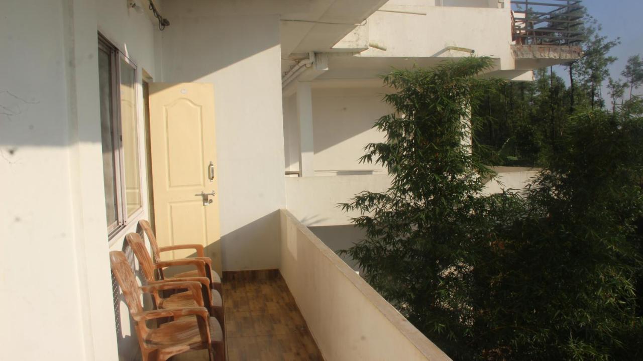 kollanoor guest house Madikeri Buitenkant foto