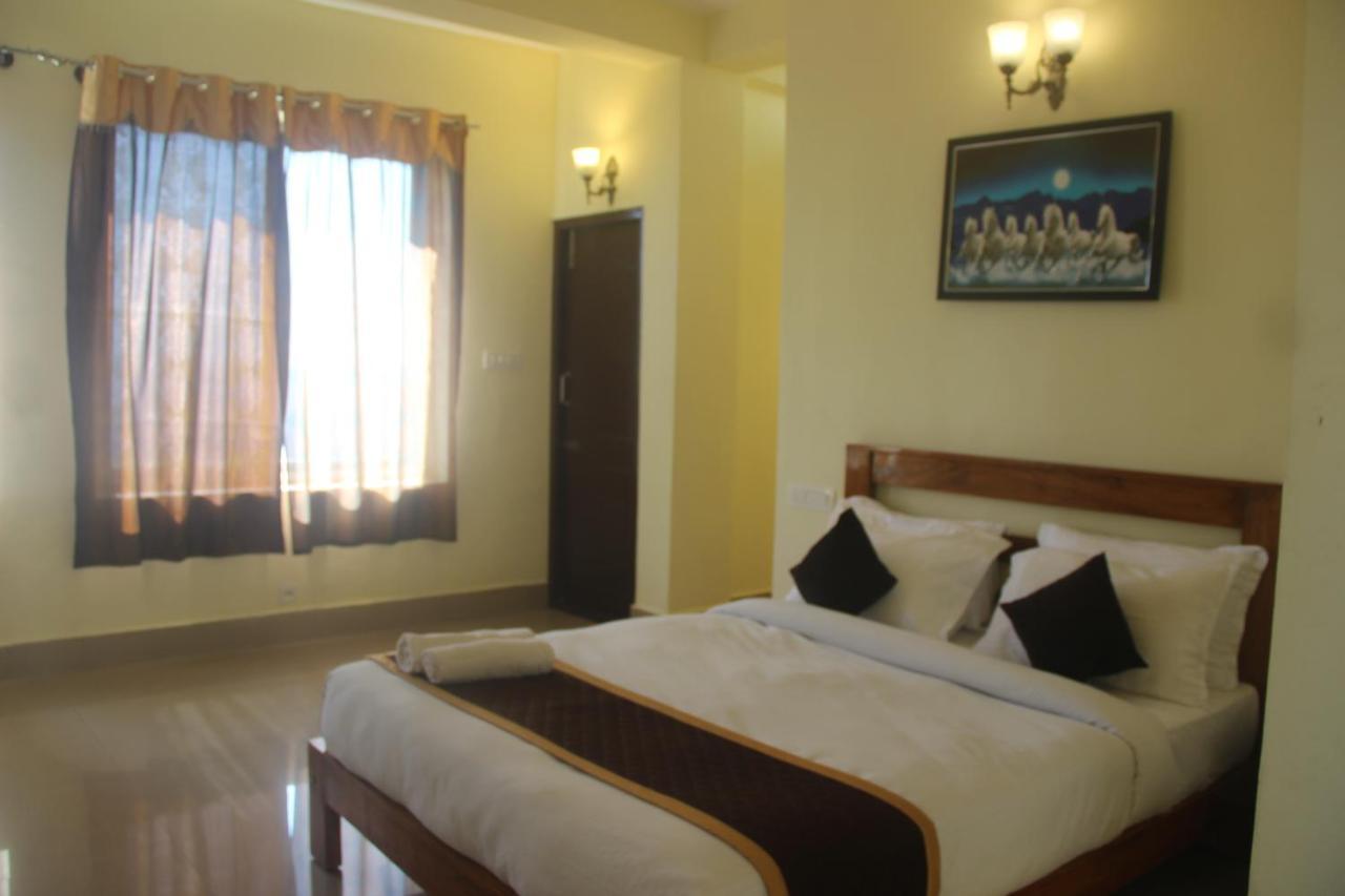 kollanoor guest house Madikeri Buitenkant foto