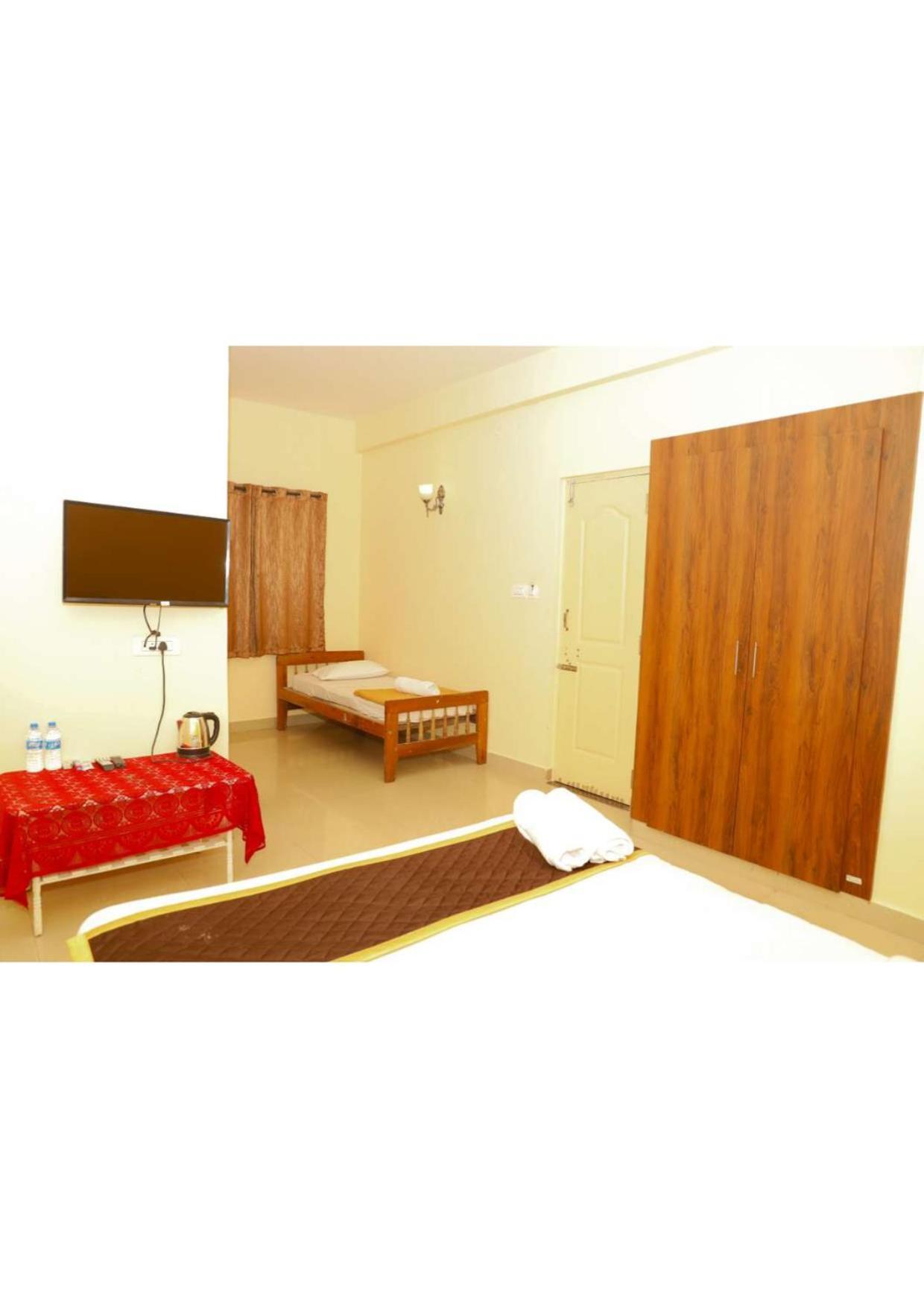 kollanoor guest house Madikeri Buitenkant foto