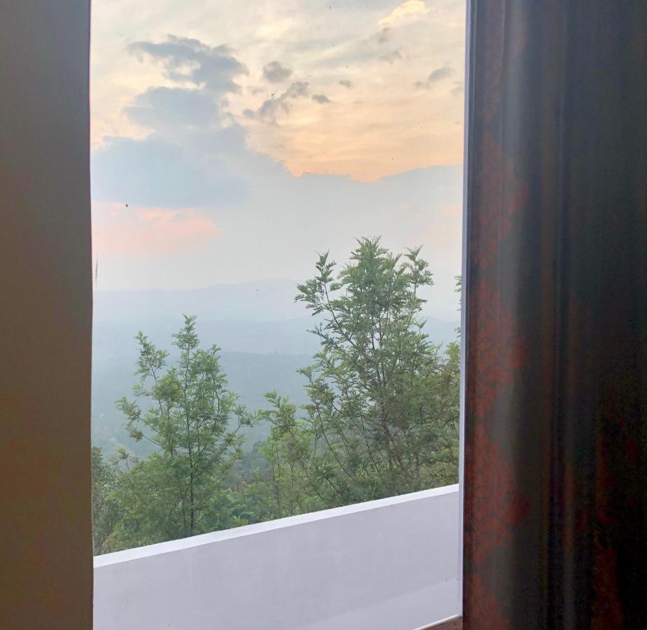 kollanoor guest house Madikeri Buitenkant foto